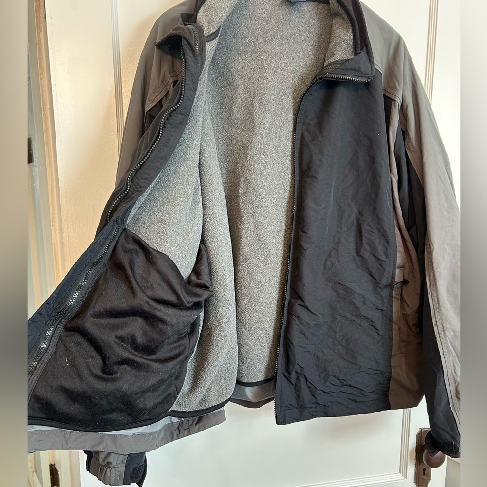 WOOLRICH Men’s 2 in 1 Jacket Removable Fleece Liner Black and Grey Size 2XL - Picture 3 of 10